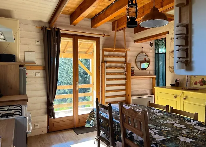 Confort Avec Cheminee * Saint-Sauveur-Camprieu